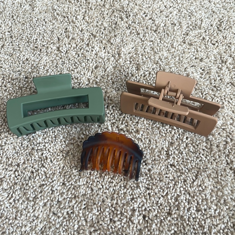 Matte Claw Clips New